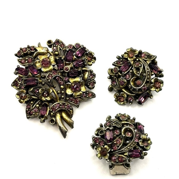 Hollycraft 1950 Corp Brooch & Clip On Earring Set Purple Rhinestones Vintage - Picture 3 of 9